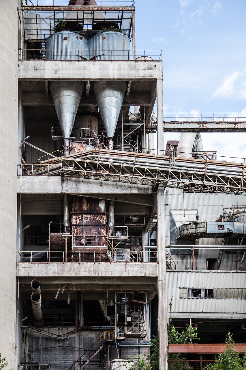 factory-1513212_1280